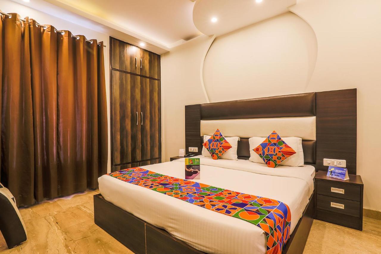 Fabhotel Daffodil Huda City Center Gurgaon Exterior photo